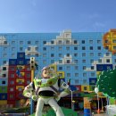 동일하이빌 정문 횡단보도 | 도쿄 디즈니 토이스토리 호텔 예약 꿀팁과 실제 숙박 후기｜가격·혜택까지 완전 정리