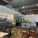 Cafe Urbanite
