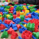 미술심리(주간) | 대교뉴이프 주간보호센터 용인수지센터 / 어르신 인지수업: 외부강사 교구(몰펀블럭)수업