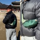 제이드여성건강 | 티켓투더문 슬링백 제이드그린 가방 데일리룩