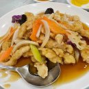 호랑이돈까스와 탕수육 이미지