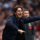 칠 칠(7 7) 이미지