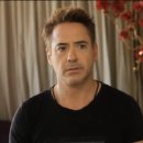 Britannia Awards: See outtakes from Robert Downey Jr.'s presentation to Ben Kingsley 이미지