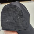 arc 러닝모자(Shelter Running Cap 2.0 – Black), 러닝양말(Run Crew Socks)