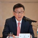 충무아트