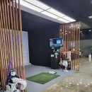 스윙골프아카데미 연습장 이미지