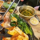 전골과  삼겹살 이미지