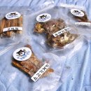 개들의 만찬 이미지