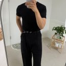 무신사 스탠다드 [쿨탠다드] 슬림 크루 넥 티셔츠 착용 후기 - 블랙, 미디엄 그레이 머슬핏 비교