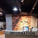 휴 휘트니스 이미지