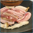 솥뚜껑 삼겹살 이미지