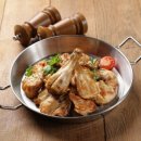 꾸브라꼬숯불두마리치킨 이미지