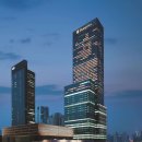 패스트패션(SPA)의 그늘_옷이 흐르는 강 | 호캉스 끝판왕! 중국 상하이 푸동 럭셔리 호텔예약 추천 순위 TOP5 가격, 위치, 이용후기 및 숙소 장단점