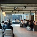 수원-0686 | [행궁동 카페] 벚꽃 뷰 북카페 수원 지관서가