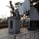 육탄 이희복 동상 이미지