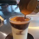 에브리선데이커피 본점 이미지