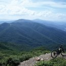 고도차 1000m 다운힐, 업힐 25km의 장쾌한 스케일 이미지