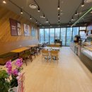 크리스피크림 도넛 왕십리역사점 이미지