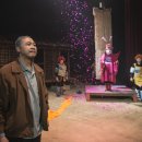 극단 현장 이미지