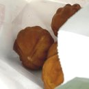 [일상] 나도 먹어봤다! 학화 버터 쫀득 호두과자 &amp; 애슐리퀸즈 루비레드키위 후기
