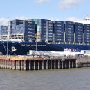 The CMA CGM GEORG FORSTER, the CMA CGM Group largest vessel, christened in Hamburg (Germany) in line with the great seafaring tradition 이미지