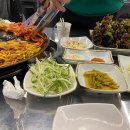 정돈솥뚜껑삼겹살 이미지