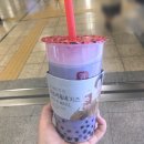 홍대입구역 8번 출구 앞 이미지