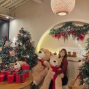 오목천역 상부공간  | 수원 오목천역 대형카페 도나스데이 본점 크리스마스 포토존 주차