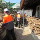 사랑의 땔감나누어주기 행사 이미지