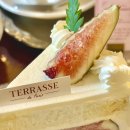 [일산] 웨스턴돔 앤틱 감성 케이크 맛집 카페 라테라스드파리 (웨이팅 후기)