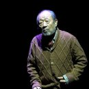 아흔 살 신구 "대사 금방 잊어도…살아있으니 한다" 이미지