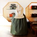 독특한 스타일을 시도하는 한복 브랜드 이미지