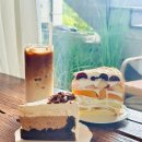 크레이프라이언;카페제라 | 연희동 카페 추천 제철 과일이 들어간 케이크 맛집 보연희 맛 후기