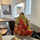 경복고등학교 | 경복궁역 서촌 카페 뮤통 – 딸기 피스타치오 아이스크림 후기