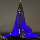 무지개교회 앞 | 아이슬란드 자유여행 레이캬비크 시내 구경 할그림스키르캬와 무지개거리 도보 여행 코스 추천