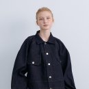 에핑글러 | 에핑글러 PUFFY CROP JACKET - NAVY | 하이웨이스트 팬츠에 걸쳐 비율 살리는 크롭 자켓 코디