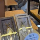 에코가든 | 「투썸 브리저튼 굿즈」 투썸 플레이스의 센스 있는 브리저튼 콜라보 가든텀블러 에코백 미러키링 후기