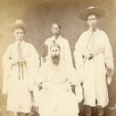 Korea and French Priests, 1860 이미지