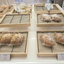 GS25(과천알에프사옥점) | 과천 지식정보타운 카페 추천: 아방베이커리 소금빵과 디저트 4종 솔직 후기