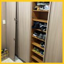 용산-현장-1682 | 떨어진 신발장문 경첩망가짐 교체수리 재설치