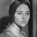 【올리비아 핫세 Olivia Hussey(1951~2024)】「〈발코니의 그 소녀(The Girl on the Balcony)〉 」 이미지