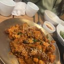 욱이족발 이미지