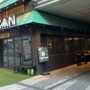 KT 플라자 횡단보도 이미지