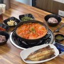 얼큰이찌개전문점 | 야당 김치찌개 점심 푸짐하고 든든하게 얼큰이1962