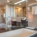 방콕호텔프로모션- 아마란스 수완나품 방콕호텔 2026년 2월1일~10월31일, 1박당 2100밧부터 시작. 공항무료 이미지