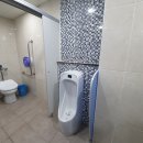 공용화장실 이미지