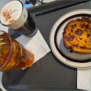 지튼 | 차분한 분위기의 합정카페, 커피와 디저트가 맛있는 지튼 후기