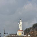 신흥마을 아파트 102동 앞 | (이색 사찰여행) 산 골짜기에 대형 불상들이... 공주 재단법인 성공사(舊 성곡사) 여행후기