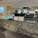 사상지하철역 2번출구 카페 앞 이미지