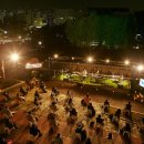 어쿠스틱 루프탑 콘서트 이미지